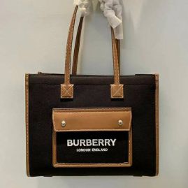 Picture of Burberry Lady Handbags _SKUfw120486540fw